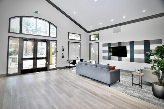 Building Photo - 10840 Scripps Ranch Blvd