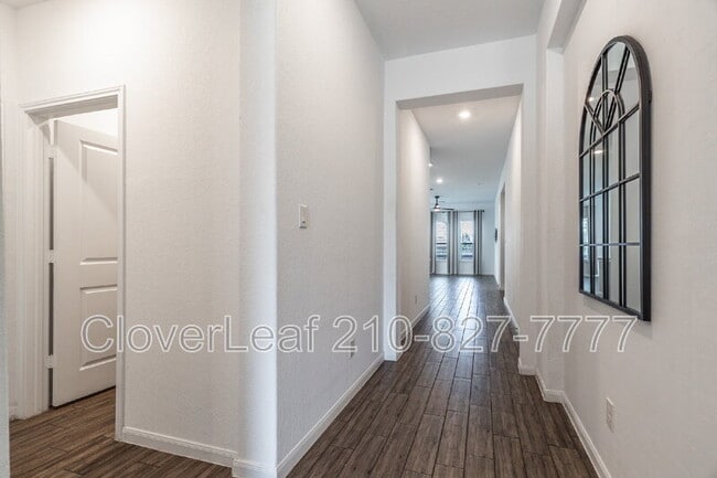 Building Photo - 5440 Tall Grass Blvd