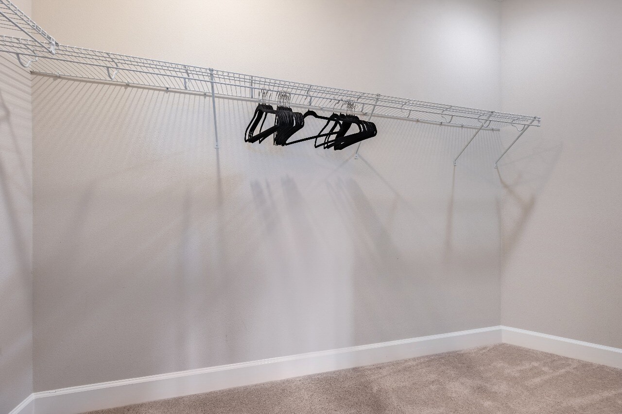 Master Closet - 3117 Formia Ct