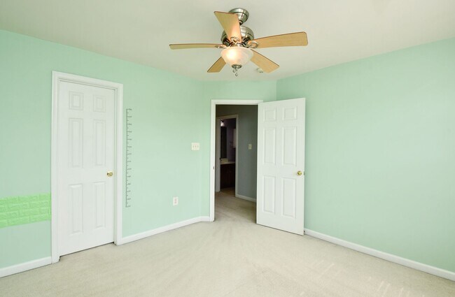 Building Photo - Idlewild Townhome for Rent