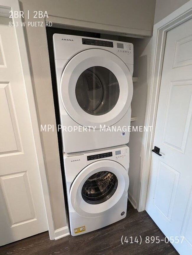 Building Photo - 853 W. Puetz Road - 2 Bedroom, 2 Bathroom ...