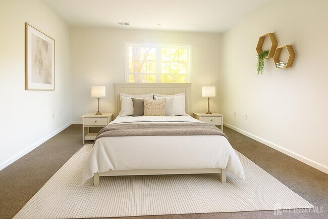 Building Photo - 1221 Waterford Dr