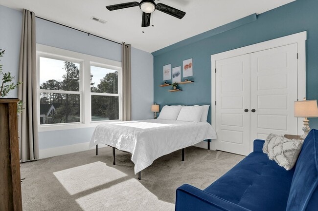 Building Photo - 1059 Meridian Dr