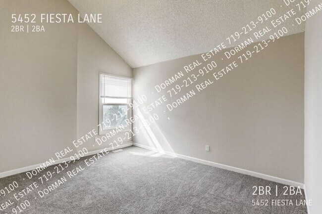 Building Photo - 5452 Fiesta Ln