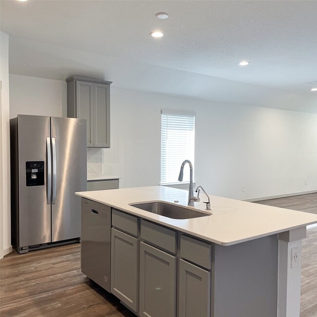 Building Photo - 6814 Bradford Ter Rd