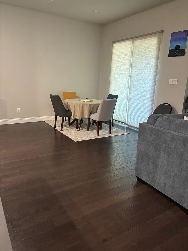 Building Photo - Room in Townhome on Snapdragon Wy