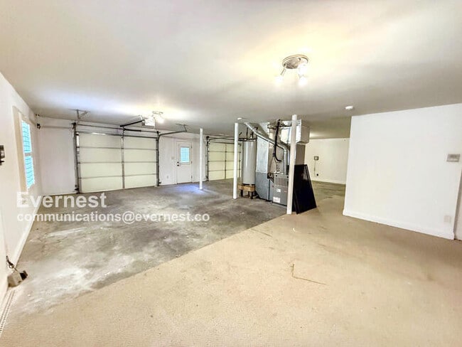 Building Photo - 1119 Hardwood Cove Rd
