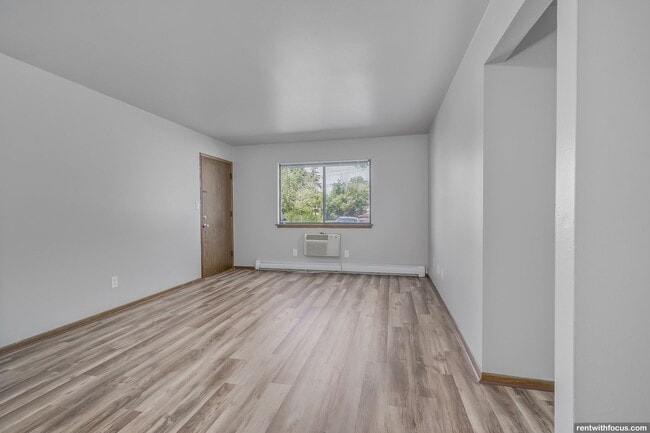 Interior Photo - 671 S. Western Ave.
