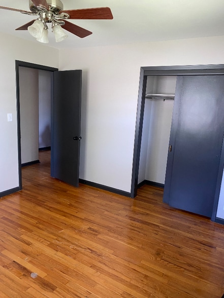 Building Photo - 6017 N Howard Ave