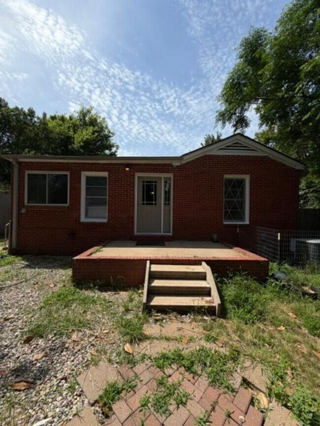 Building Photo - Updated brick home for lease near BAFB | Bossier City, LA 71112 | 3 bedrooms