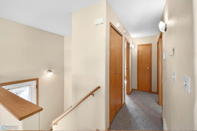 Building Photo - 2124 58th Ave S