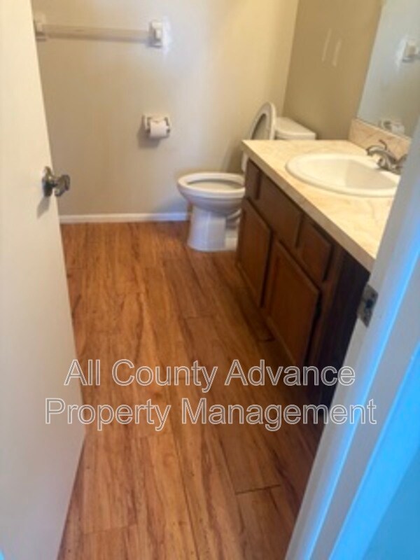 Building Photo - 7109 Kirsch Ct