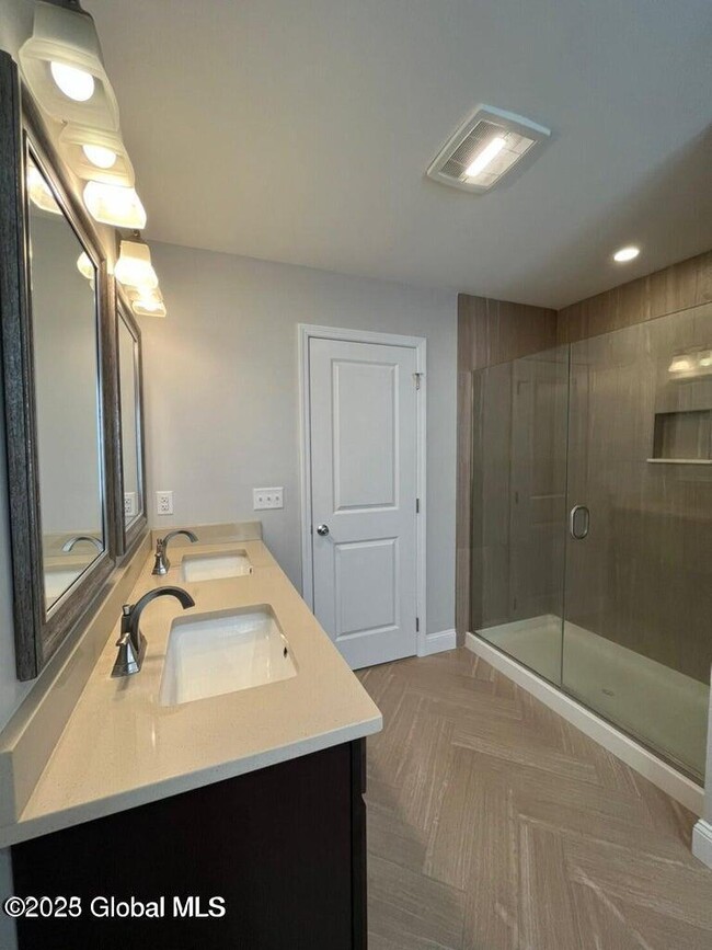 Building Photo - 86 Fiddlers Ln