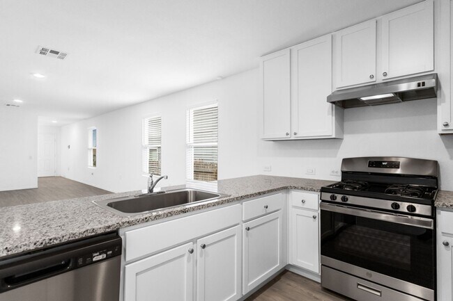 Building Photo - 10007 Kersey Ml