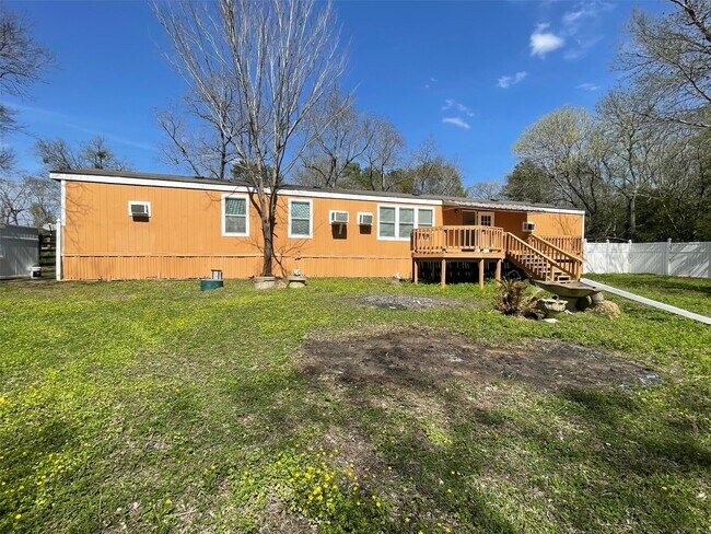 Building Photo - 9681 Longstreet Rd
