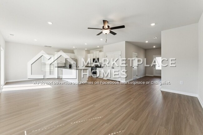 Building Photo - 3402 Saddlebred Dr