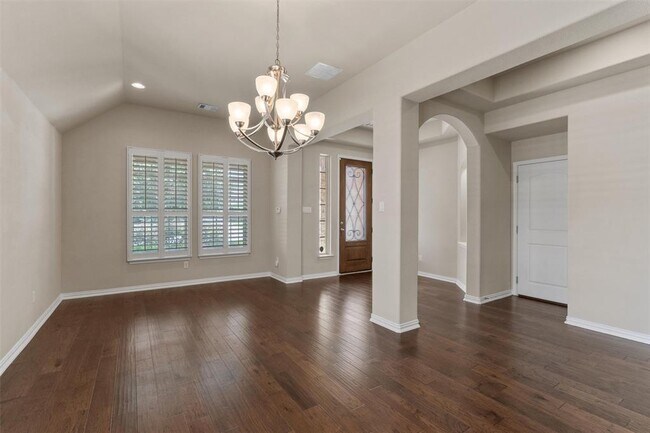 Building Photo - 7901 Arbor Knoll Ct