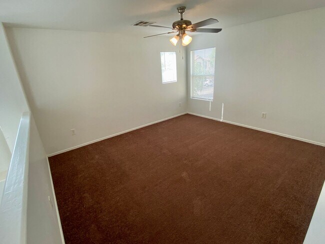 Building Photo - Beautiful Maricopa 3 Bedroom 2 Bath Home