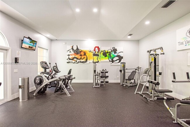 Building Photo - 19555 E Country Club Dr