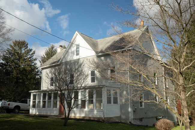 Building Photo - 197 Mercer Mill Rd