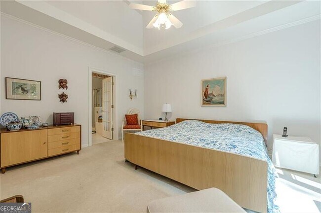 Building Photo - 322 Pebble Trail