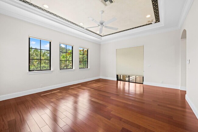 Building Photo - 7040 Long Leaf Dr
