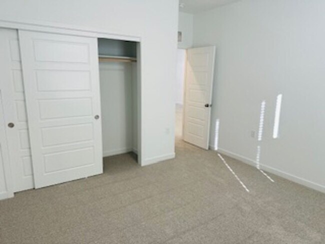 Building Photo - $500 Move In Bonus $2,695 Heritage Grove 3 Bed+Loft Home, Solar, Clovis & Shepherd - Plum Tree Ave.