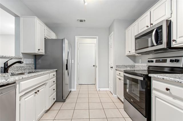 Building Photo - 712 Billups Cir