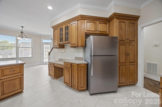 Building Photo - 5109 McCallum Mdws Dr