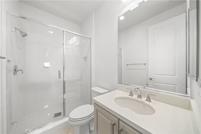 Building Photo - 1151 Summit Oak Dr