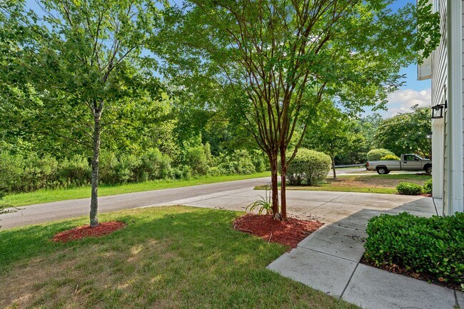 Building Photo - 1156 Survada Ln