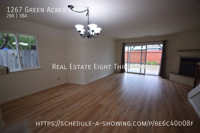 Building Photo - 1267 Green Acres Ct