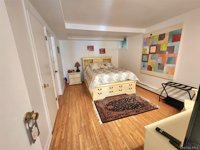 Building Photo - 12 Traver Rd