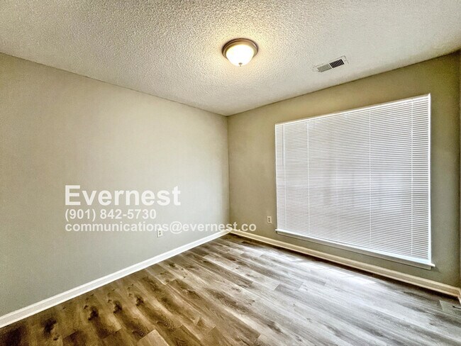 Building Photo - 4416 Elysian Dr