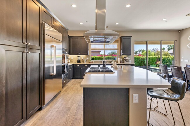 Building Photo - 51790 S Two Palms Way