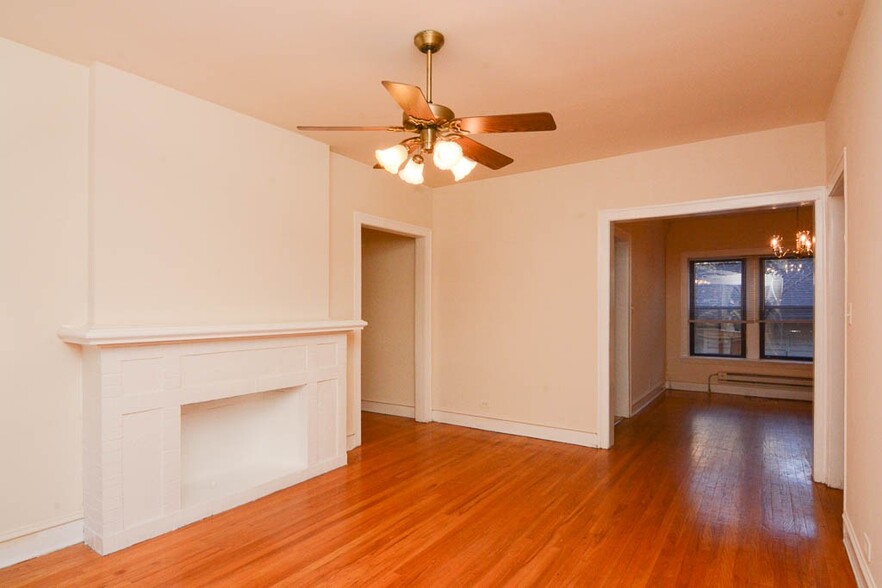 Building Photo - 1324 Oak Ave