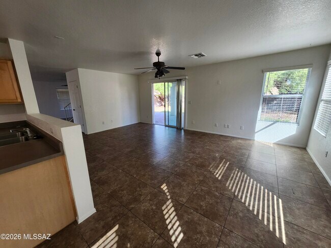 Building Photo - 13697 E Oxmoor Valley Dr