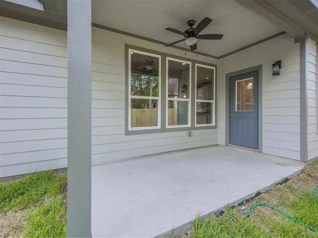 Building Photo - 9817 Turnbow St