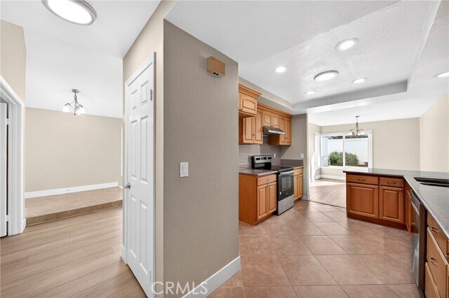 Building Photo - 3 Silver Fir