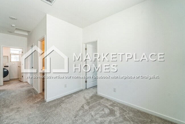 Building Photo - 4805 S Ferric
