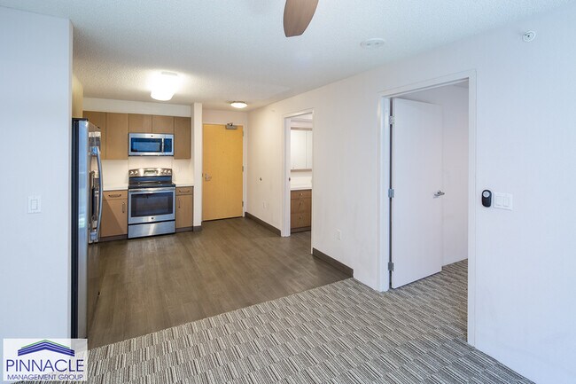 Building Photo - 7000 Hawaii Kai Dr