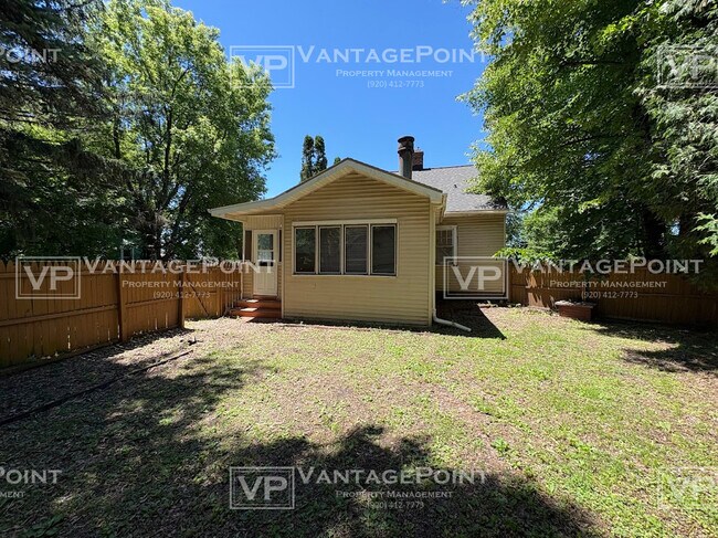 Building Photo - 2224 Ullmer Ct
