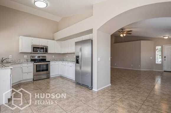 Building Photo - NOW AVAILABLE! - 8347 W Columbine Dr, Peor...