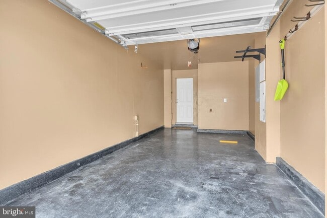 Building Photo - 21723 Indian Summer Terrace
