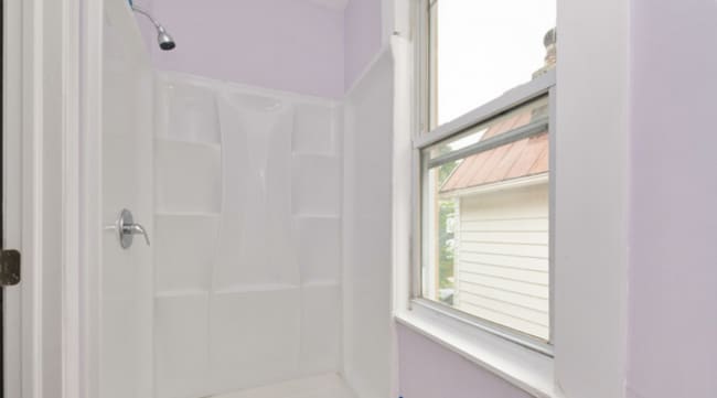 Building Photo - 3 Bedroom Semi-Detached Home