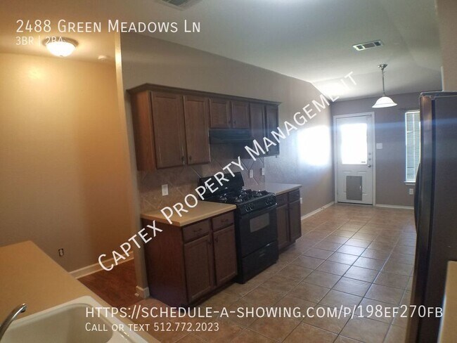 Building Photo - 2488 Green Meadows Ln