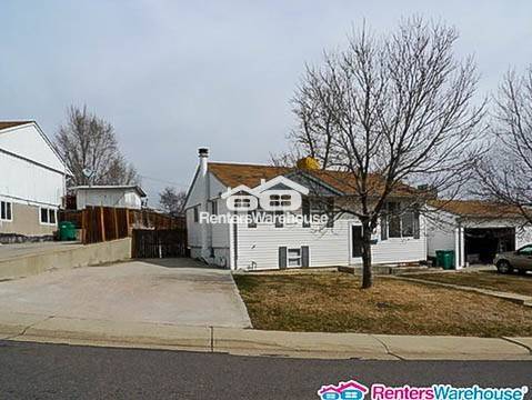 Primary Photo - 327 Leona Dr