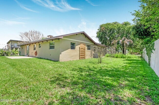 Building Photo - 317 Surf Dr