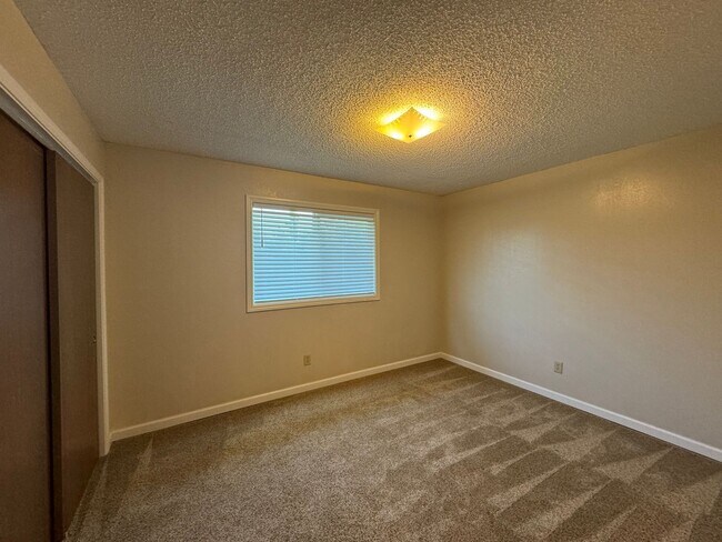 Building Photo - 918 P St