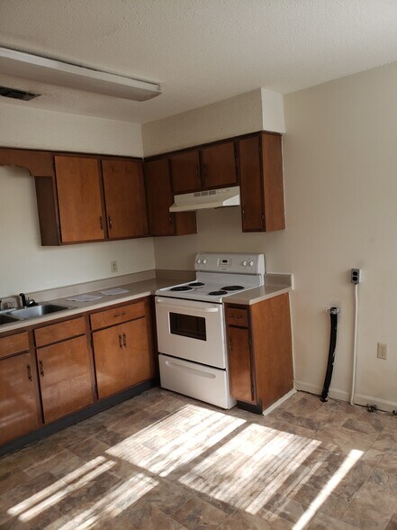 Building Photo - 50 5th St